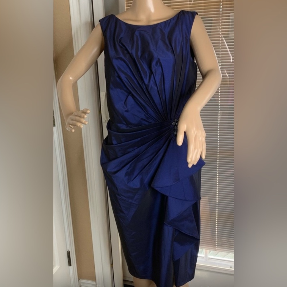 Tadashi Shoji Evening Cocktail Dress Blue Crystal Jeweled Ruched Size 10